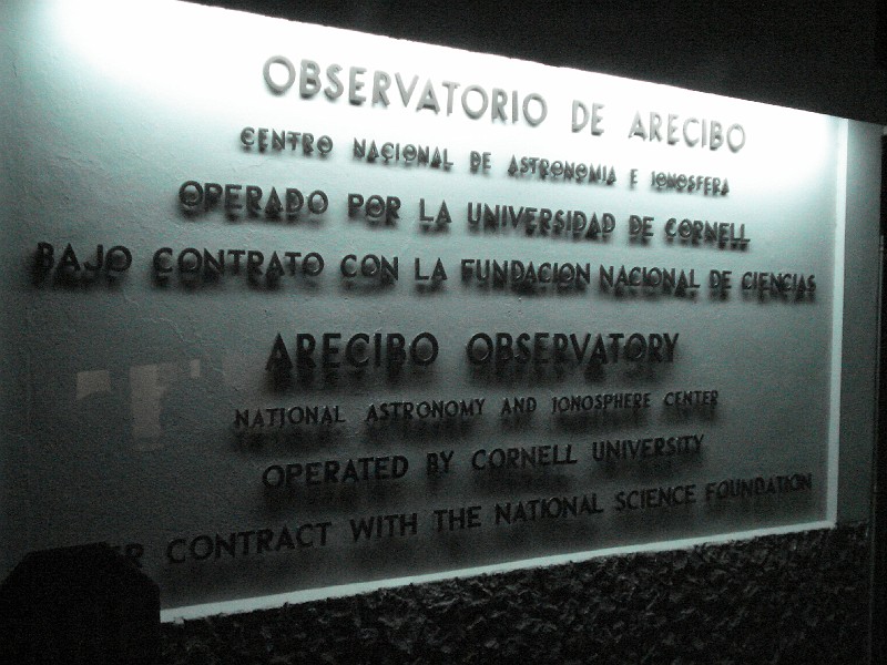 DSC02923.JPG - Night arrival at Arecibo
